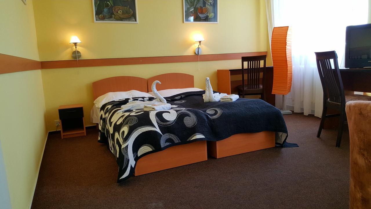 Hotel Morava Uherské Hradiště Eksteriør bilde