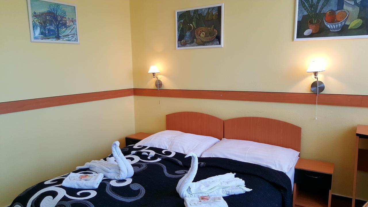 Hotel Morava Uherské Hradiště Eksteriør bilde