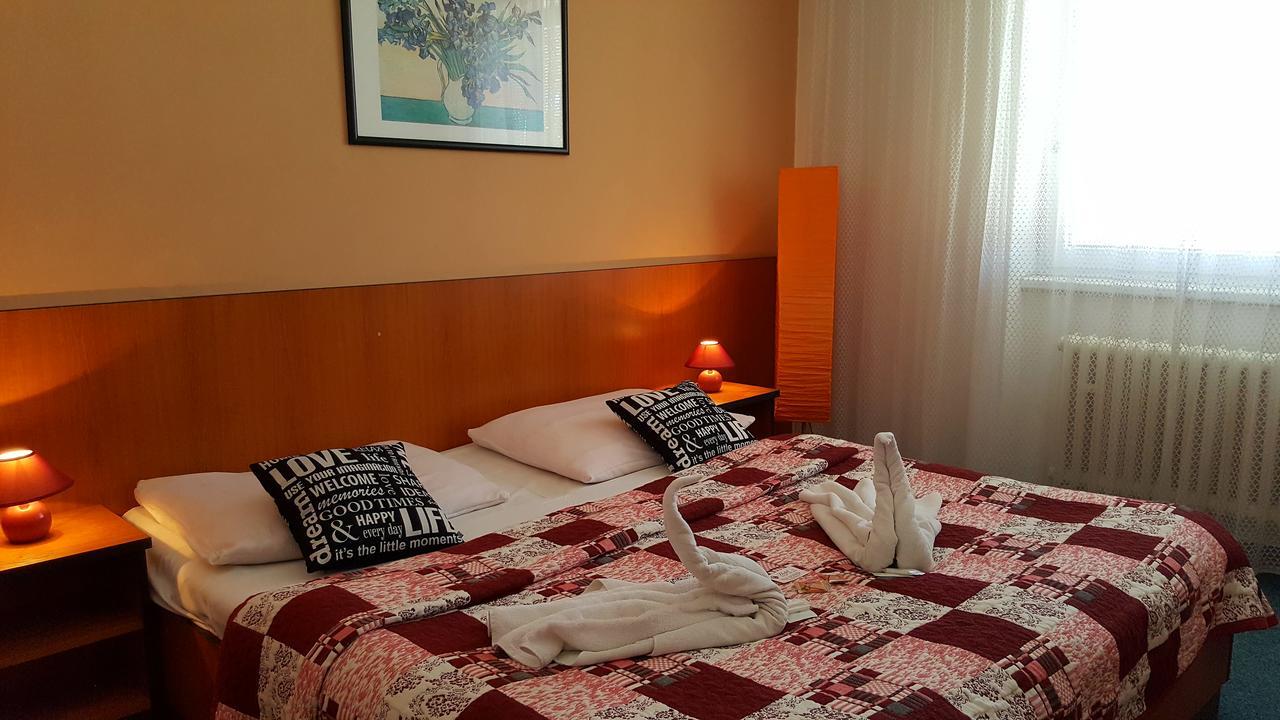 Hotel Morava Uherské Hradiště Eksteriør bilde